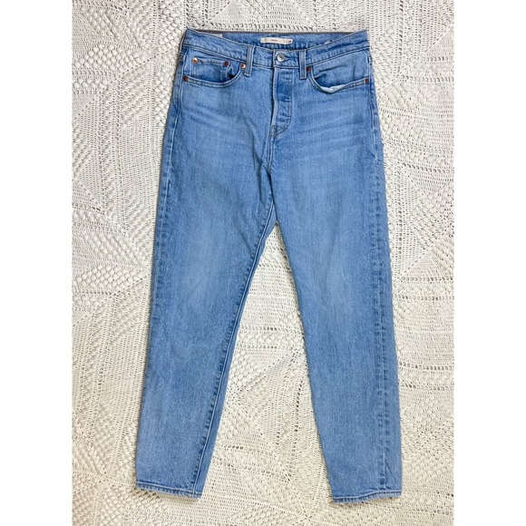 Levis Womens Jeans Wedgie Straight 28 Light Wash Blue Button Fly High Rise Denim - Picture 2 of 7